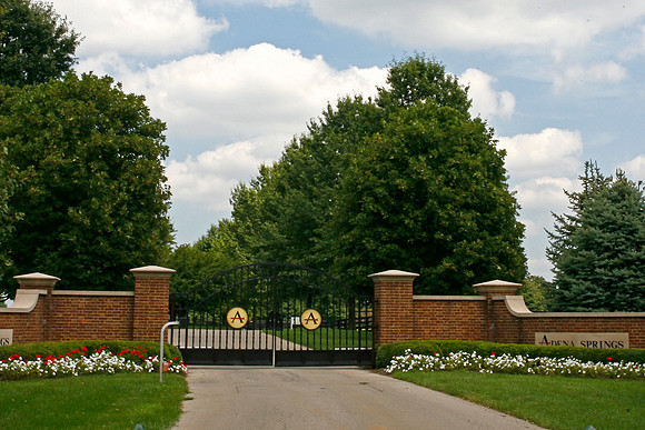 adenaspringsfarm02_mw