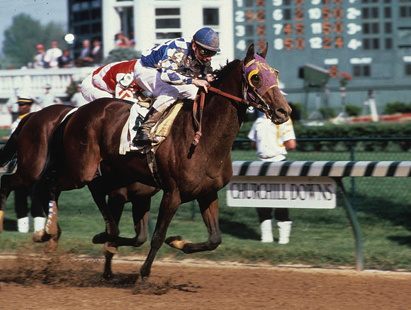 alysheba_derby03
